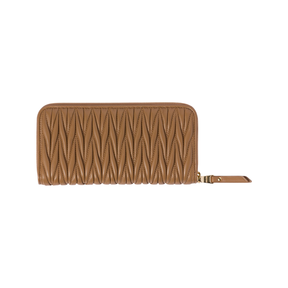 関税・送料込 MIU MIU Matelasse nappa zip-around ウォレット Miu Miu Matelasse Nappa Leather Zip Around Wallet | Miu Miu