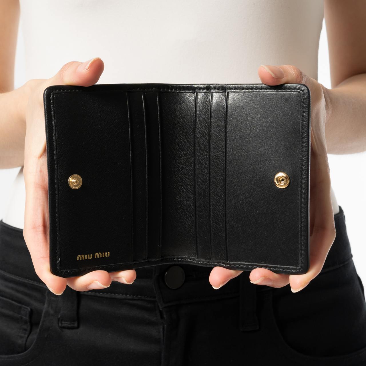 【MIUMIU】nappa leather bi-fold wallet（関税込み） BLACK NAPPA LEATHER WALLET MiuMiu(ミュウミュウ) - 海外通販の