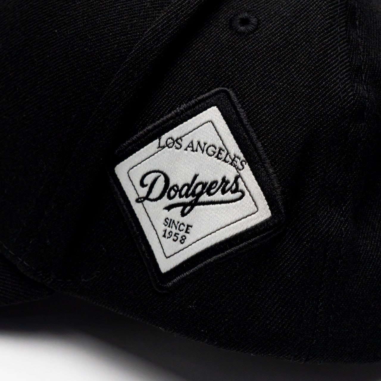 ■LOW CLASSIC■ Lc LOGO BALL CAPBLACK2LC257HA01BF LC247HA01B New Balance Block N Adjustable Cap | Champs Sports