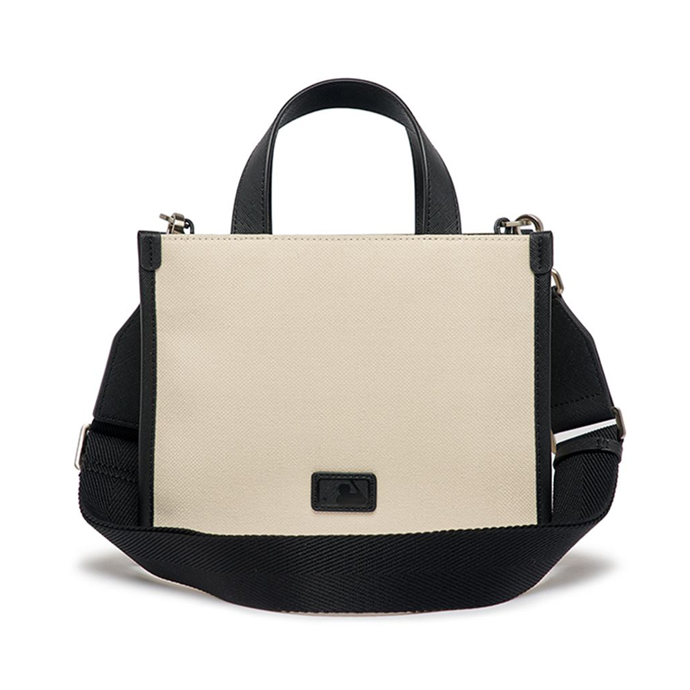 ☆韓国の人気☆【MLB】☆VARSITY BASIC CANVAS MINI TOTE BA.G☆ ☆送料・関税込☆MLB☆VARSITY BASIC CANVAS MINI TOTE BAG (MLB