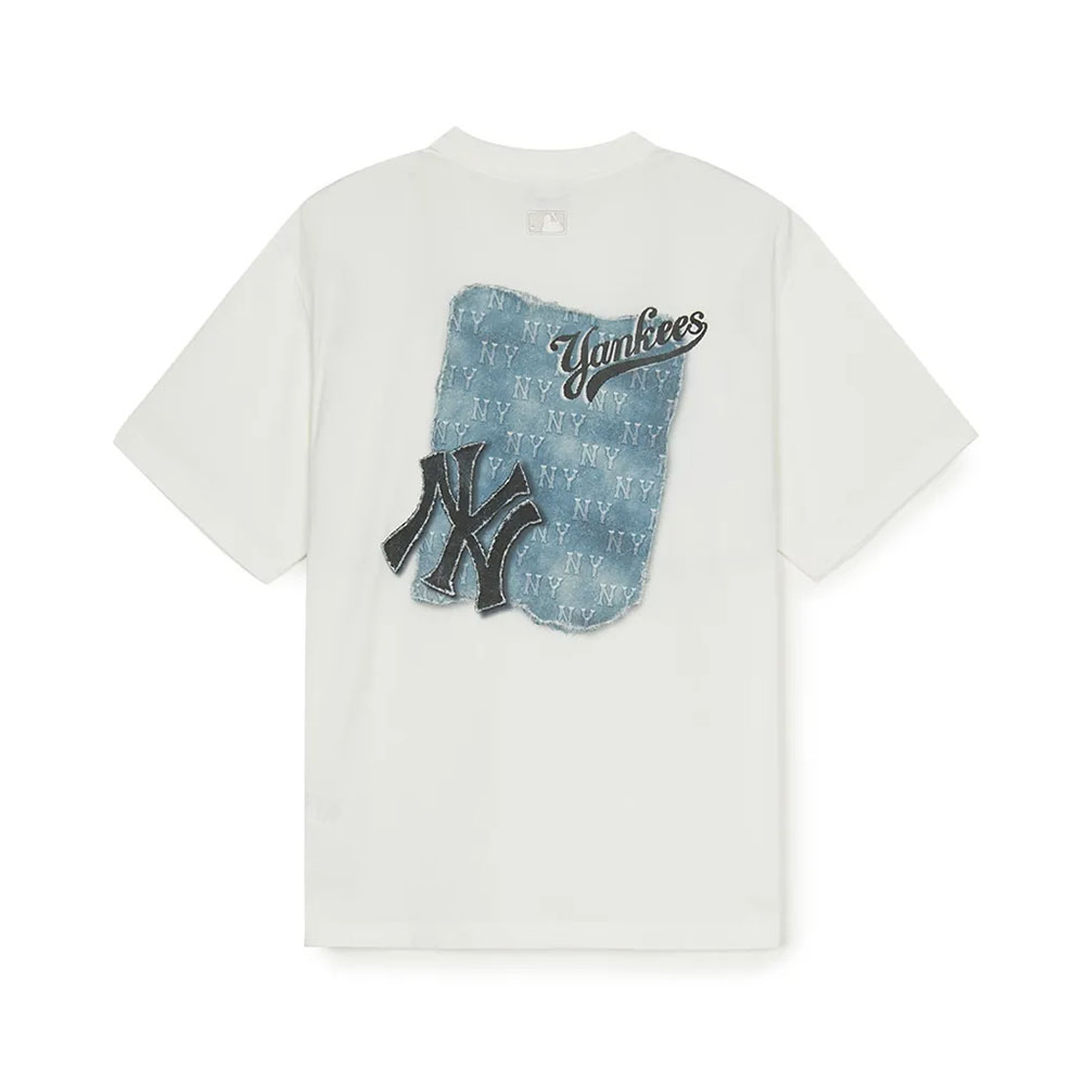 MLB NY Yankees Denimlike Monotive Oversized T-Shirt Ivory