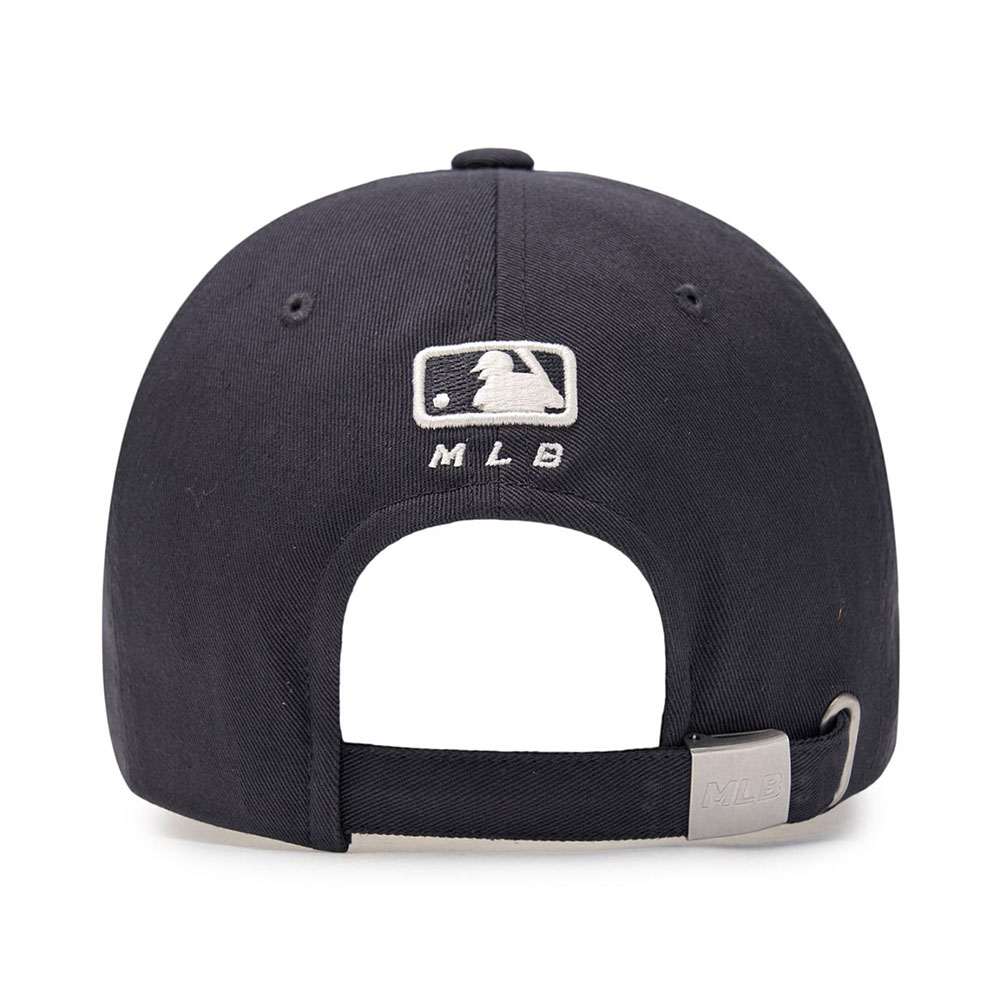 MLB NY Yankees Varsity Vintage Cursive Damage Unstructured