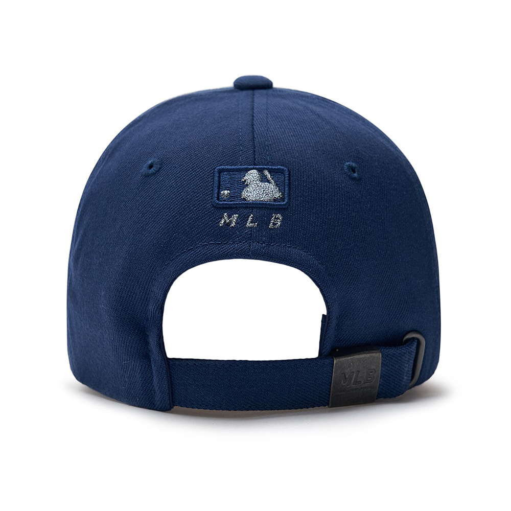 MLB LA Dodgers Stamp Ball Cap Navy/Silver – voilà.id