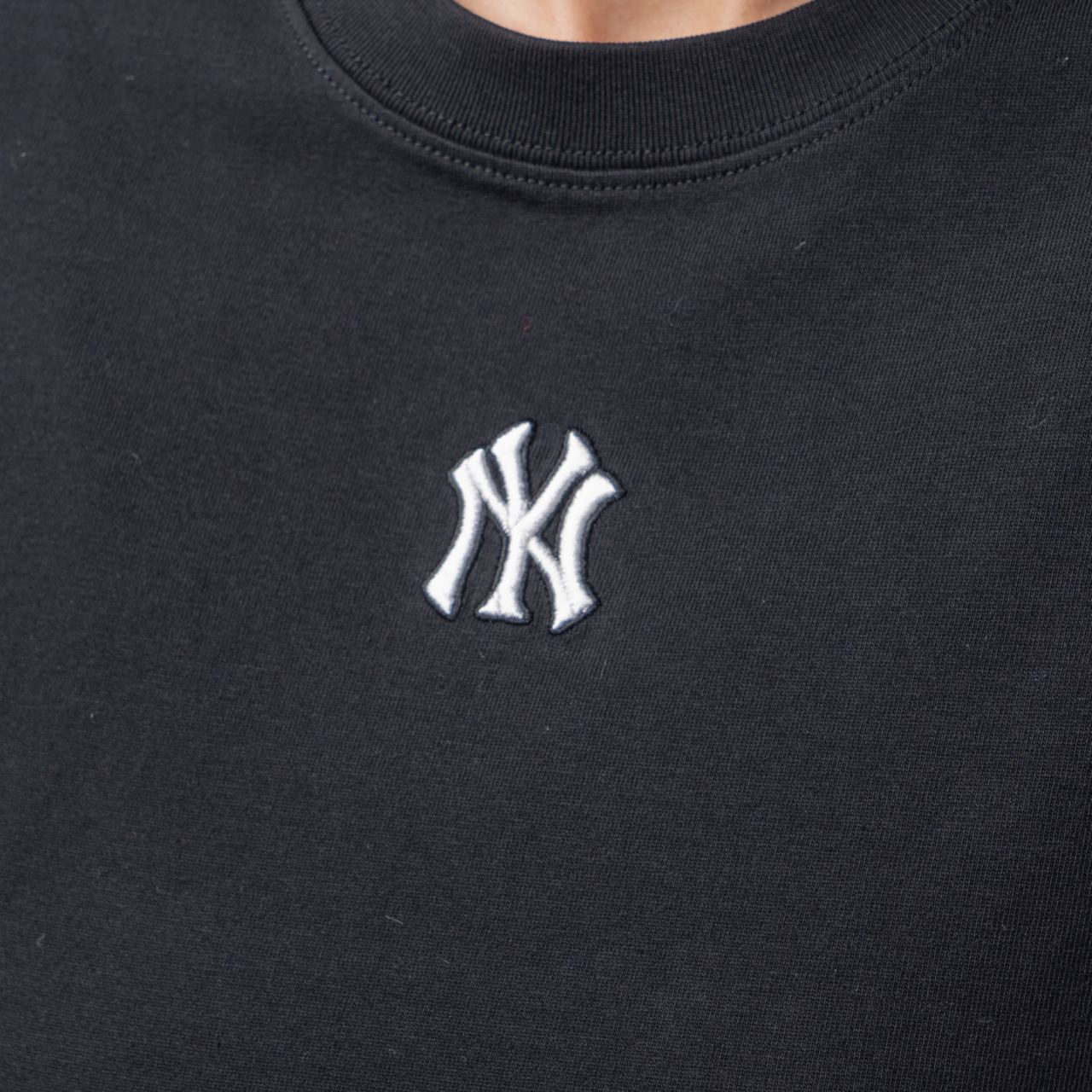 MLB■(W)Basic Small Logo Crop Top★送料込 5product-3FTSB0443-50BKS-Xms-