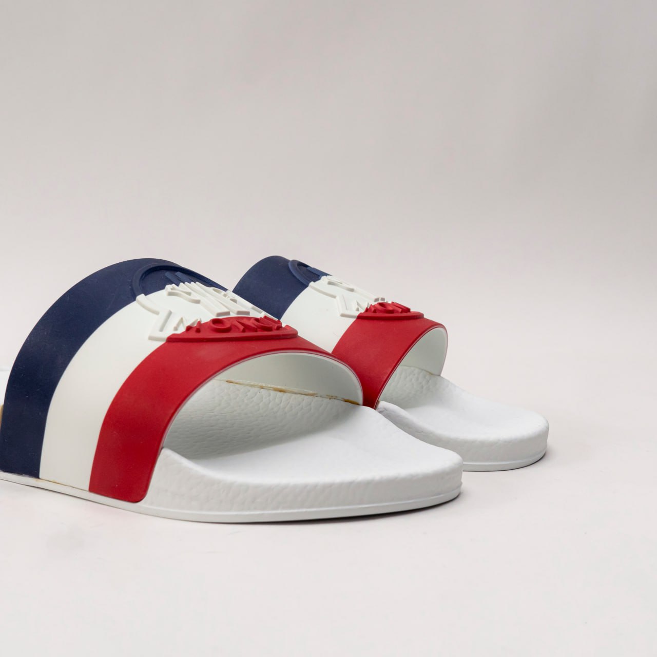 Moncler Basile French Flag Sandal Slide White – voilà.id