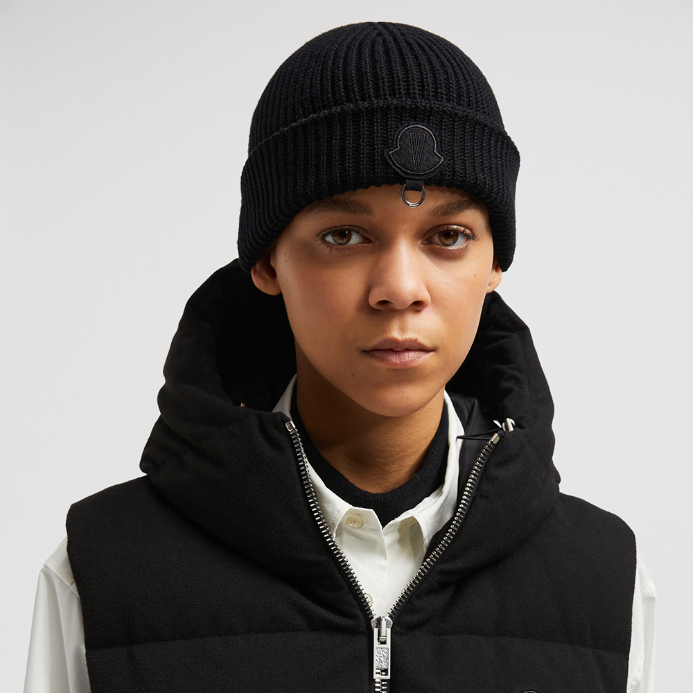 【送関込】MONCLER☆moncler x willow smith wool beanie hat Moncler M x Willow Smith Wool Jayel Beanie Hat Black – voilà.id
