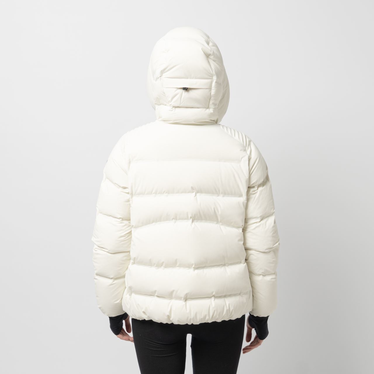 Moncler Suisses Short Down Jacket White Woman – voilà.id