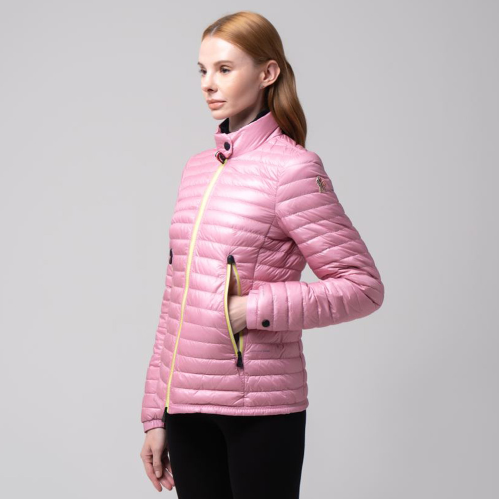 Moncler Pontaix Short Down Jacket Milk Pink Women – voilà.id