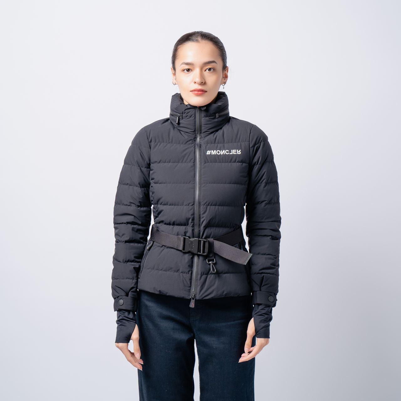 【MONCLER】BIG Sale★BETTEX  ショートダウンジャケット Moncler Bettex Short Down Jacket Black – voilà.id