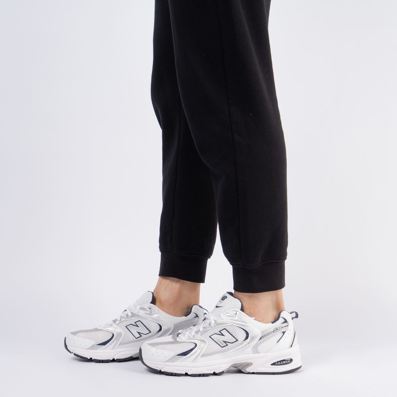 530 White Silver Navy Men