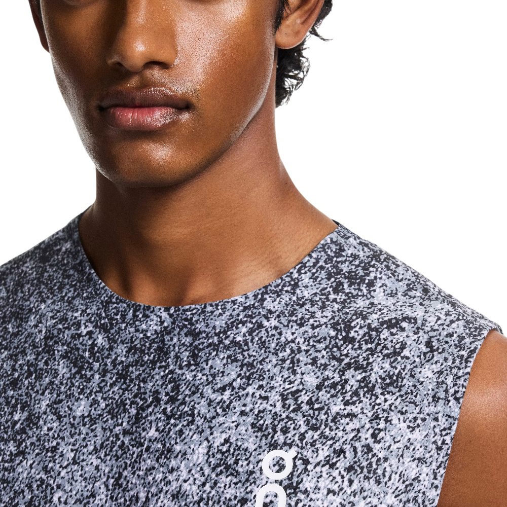 ON Court Tank Fade T-Shirt Mineral White Men – voilà.id