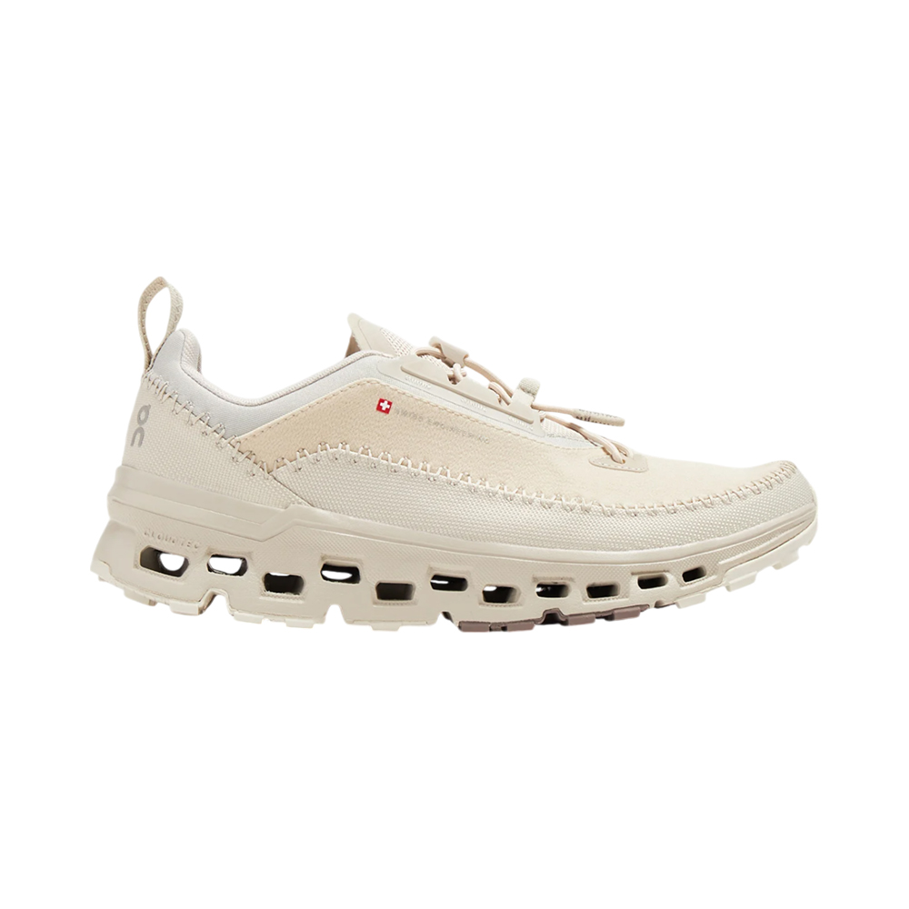 ON Cloudaway 2 Low Top Sneakers Glacier Women – voilà.id
