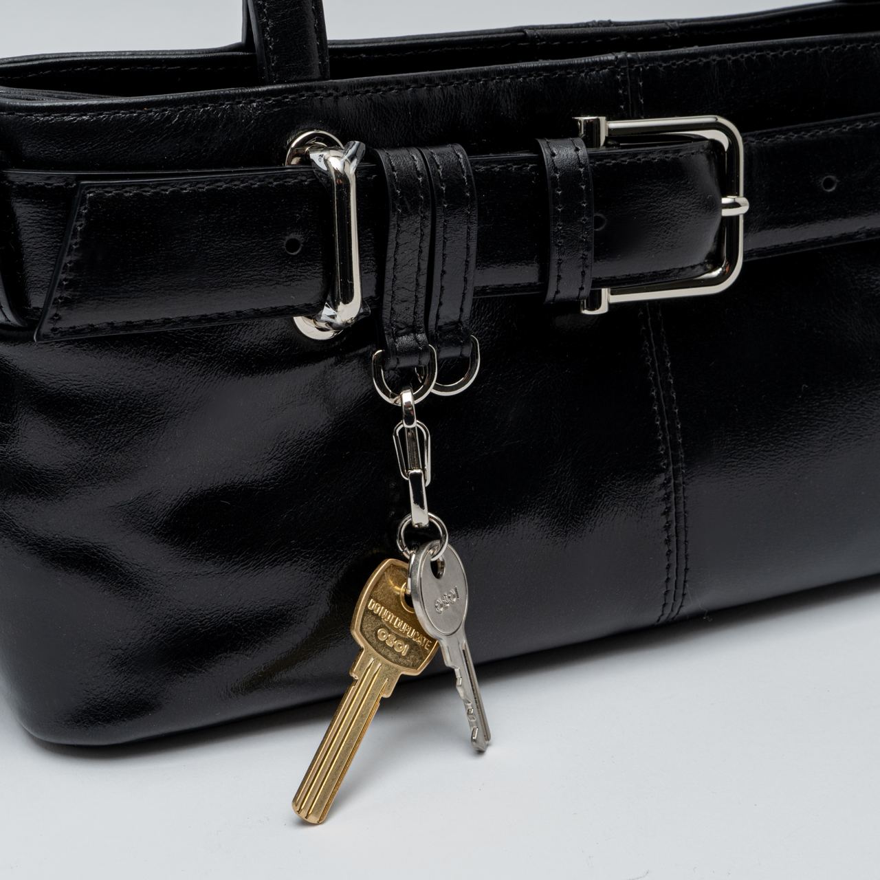 バッグ OSOI SHOULDER BROCLE MINI [STONE BLACK] OSOI Women Shoulder Bag Brocle Mini Stone Black | 10% Off