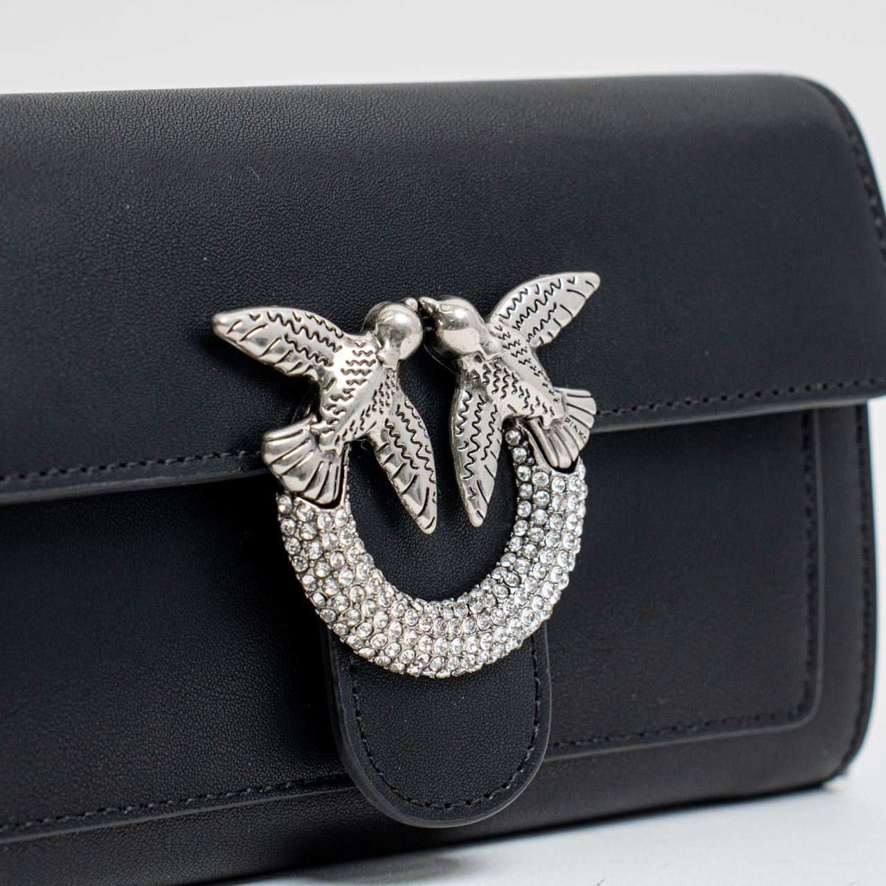 Pinko Love One Wallet On Chain Black Shw – voilà.id