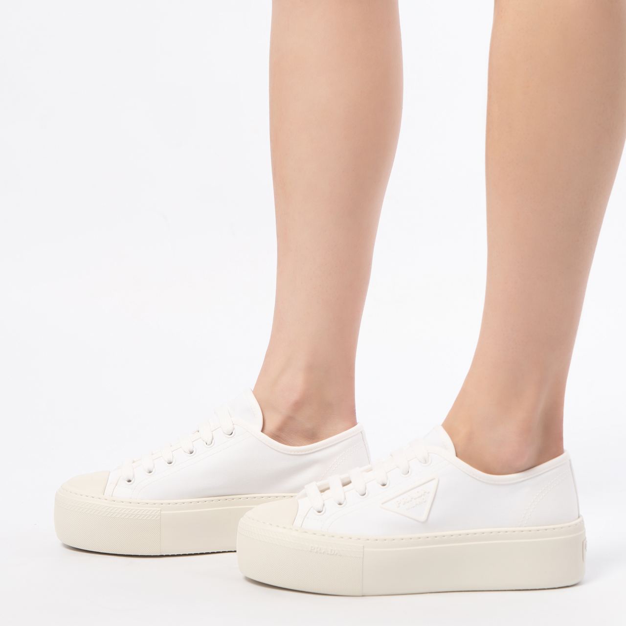 シューズ・サンダルその他 Prada White fabric and mesh low-top sneaker 楽天市場】【数量限定・在庫限り・早い者勝ち！】 プラダ