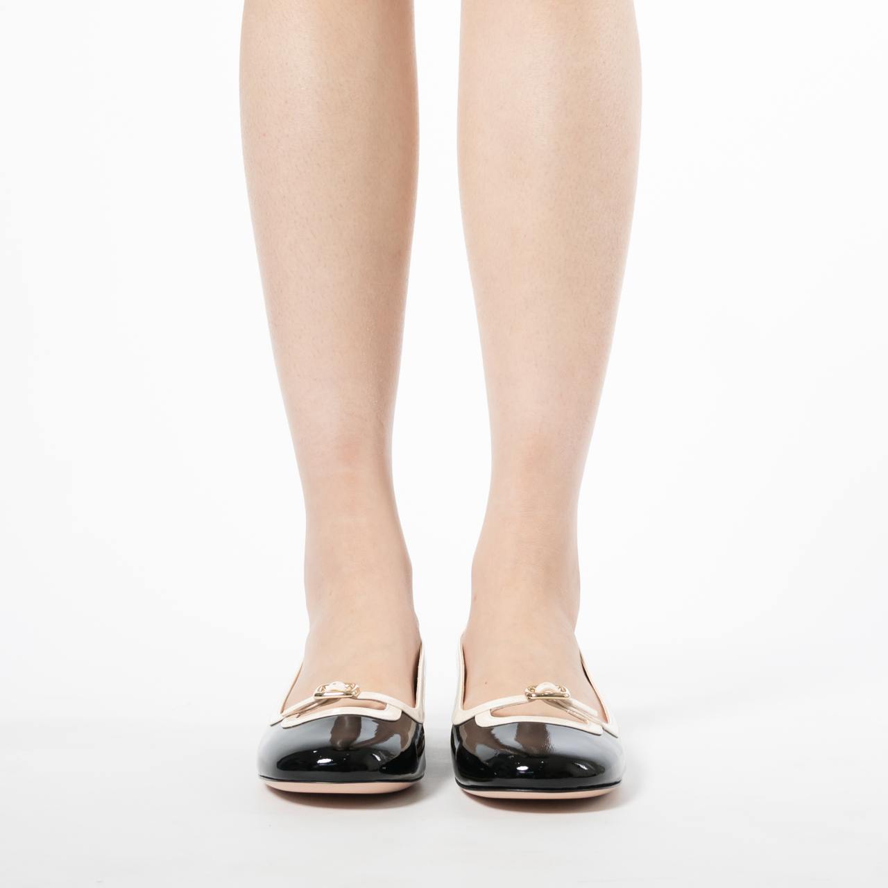 Roger Vivier Viv' Podium Patent Leather Ballerinas White