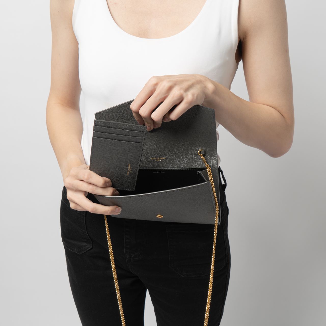 YSL ホワイト　ポシェット i1651418489_1395_0.jpg