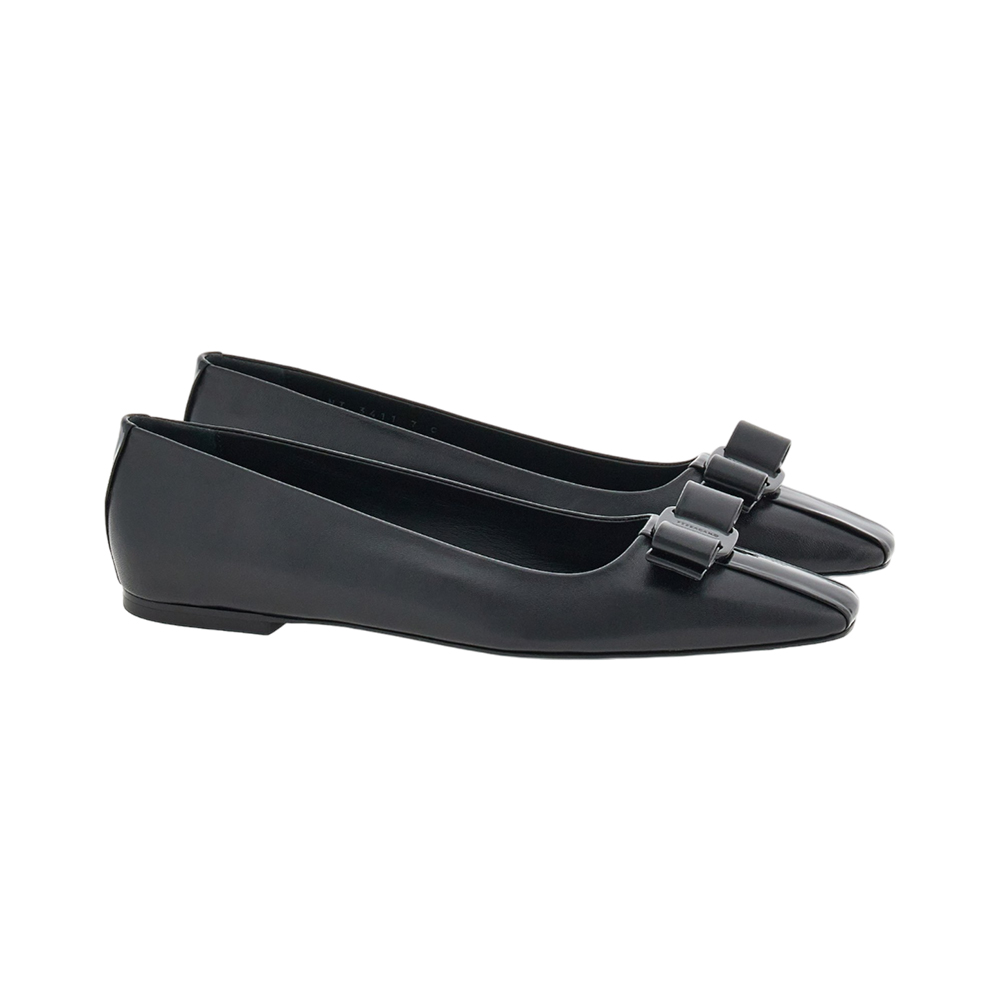 フラットシューズ FERRAGAMO Woman Ballet flats Black 01G355 766408 002 FERRAGAMO Woman Ballet flats Black 01G355 766408 002
