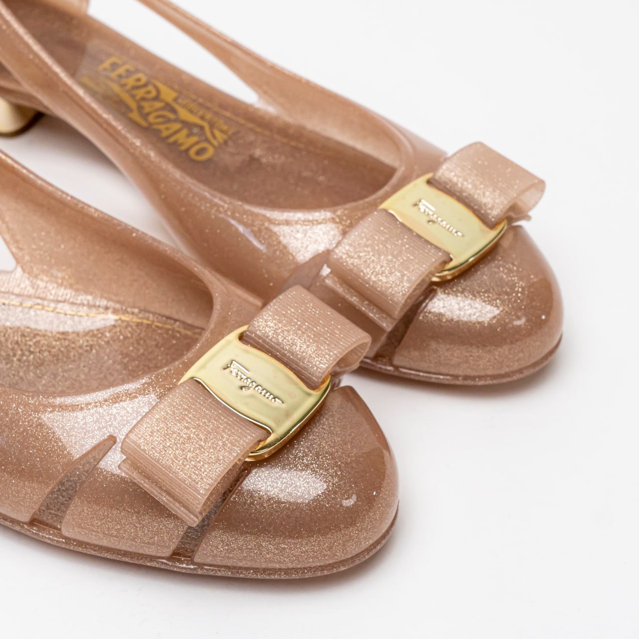 Salvatore Ferragamo Vara Bow Jelly Ballerina Flats Black voila.id