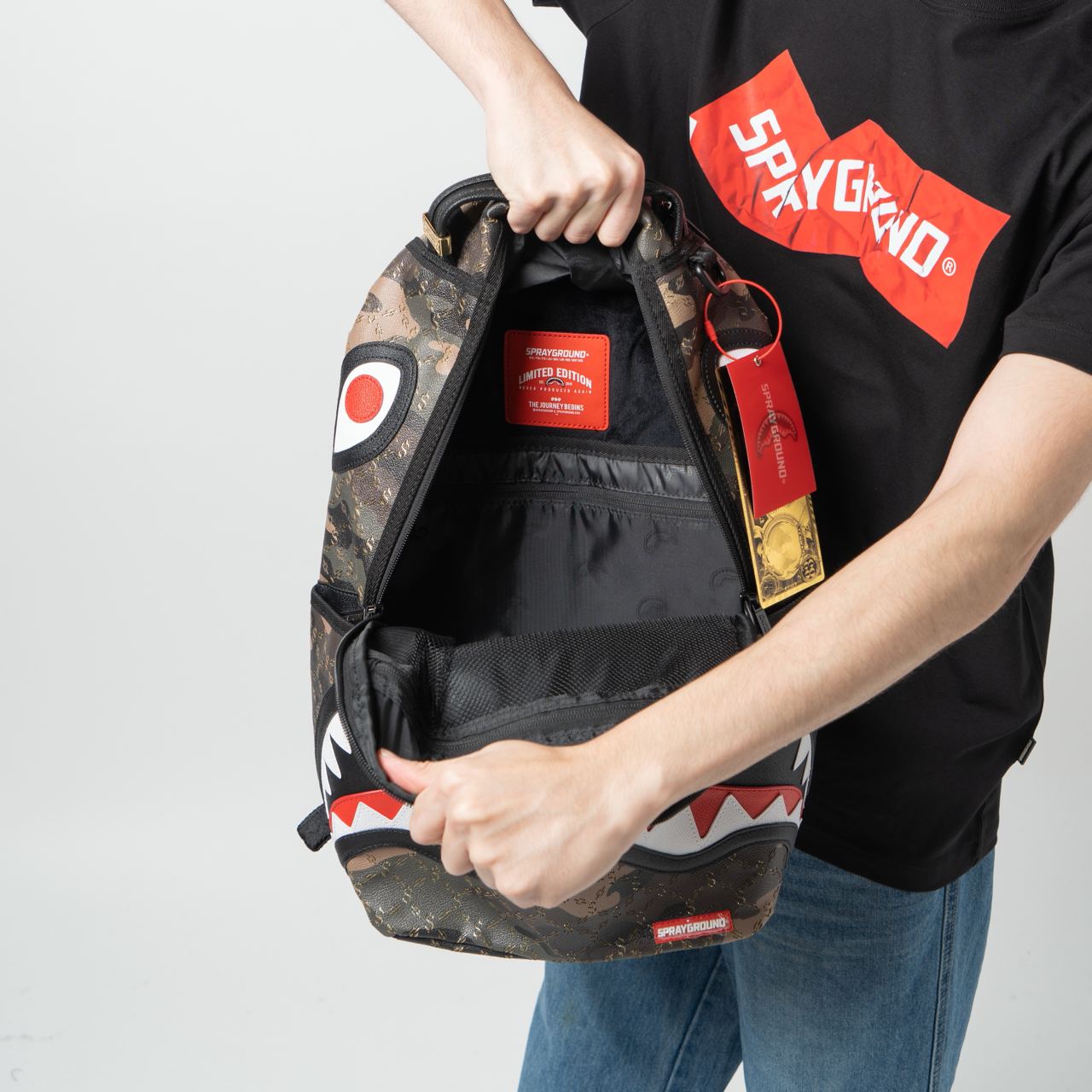 Sprayground Lasers Blazin DLXV Backpack Black Camo – voilà.id