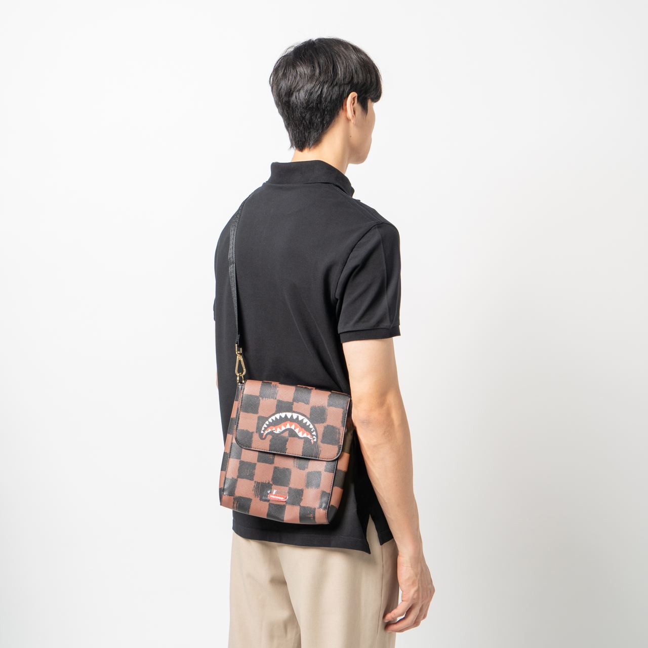 Sprayground Snoopy Day Off Messenger Sling Bag Black Grey