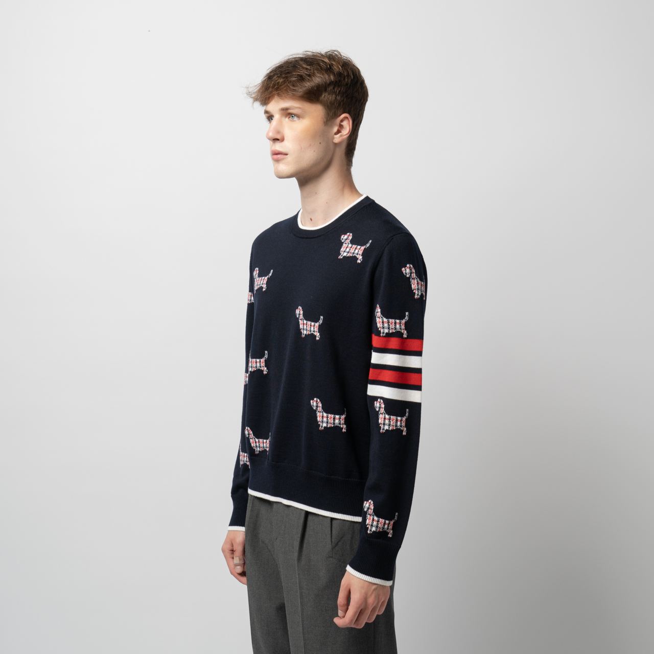 Thom Browne 4-Bar Relaxed Hector Wool Sweater Navy – voilà.id