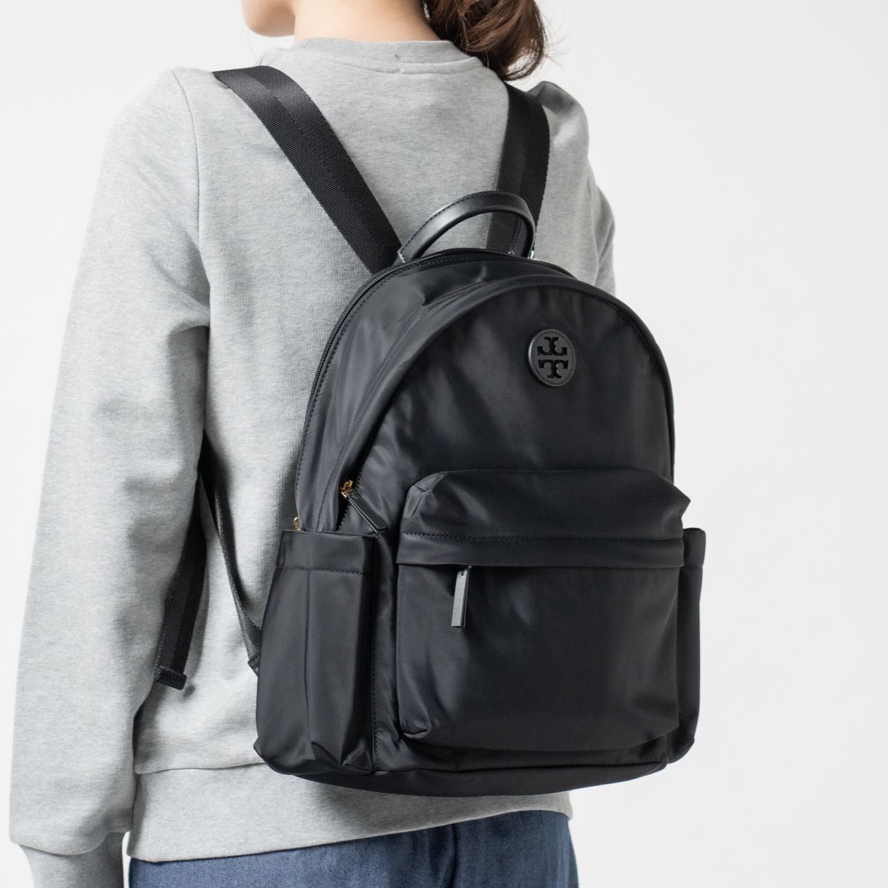 Tory Burch Ella Nylon Backpack Black – voilà.id display picture 1