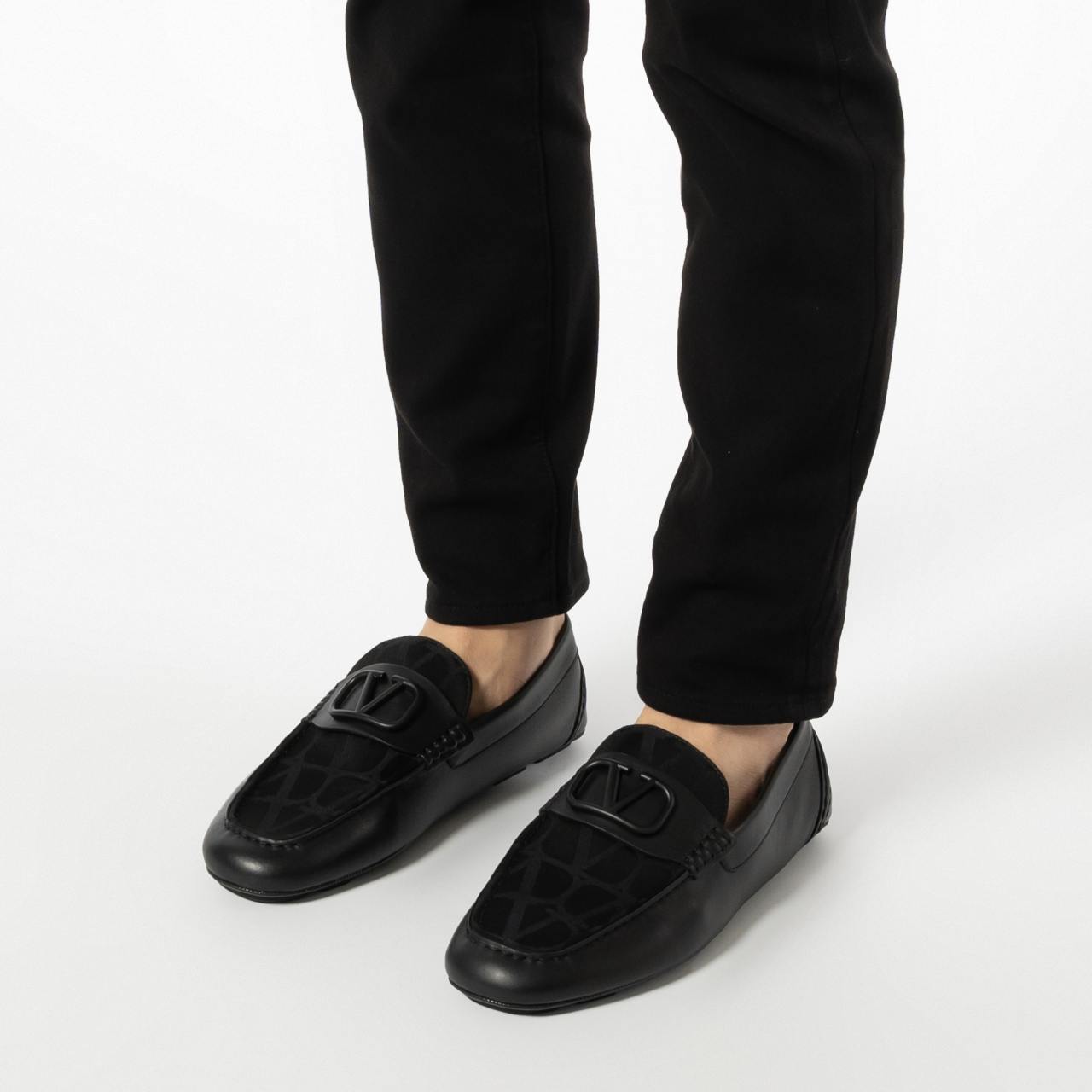 Valentino Garavani VLogo Toile Iconographe Canvas Leather