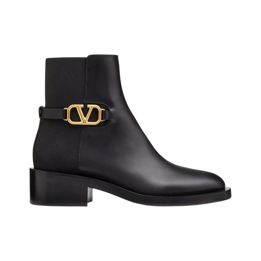 Valentino Garavani VLogo 30 Signature Calfskin Ankle Boot Valentino Garavani VLogo 30 Signature Calfskin Ankle Boot
