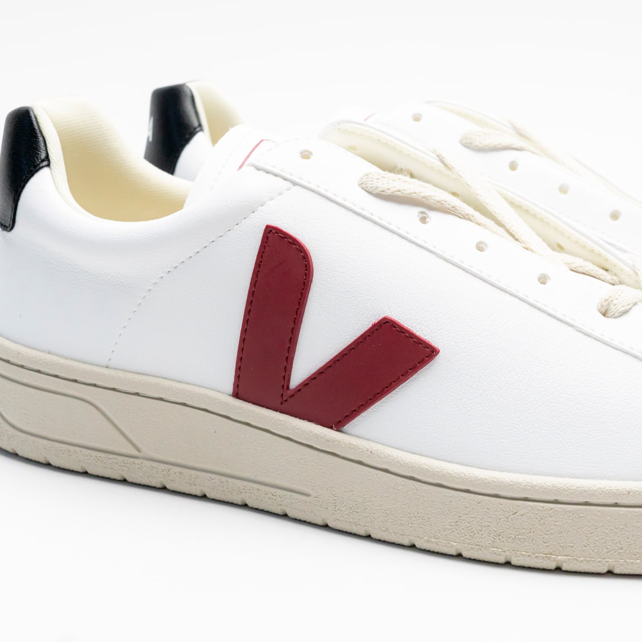 Veja Urca Low Top Sneakers White Marsala Black Men – voilà.id Veja Urca Low Top Sneakers White Marsala Black Men – voilà.id